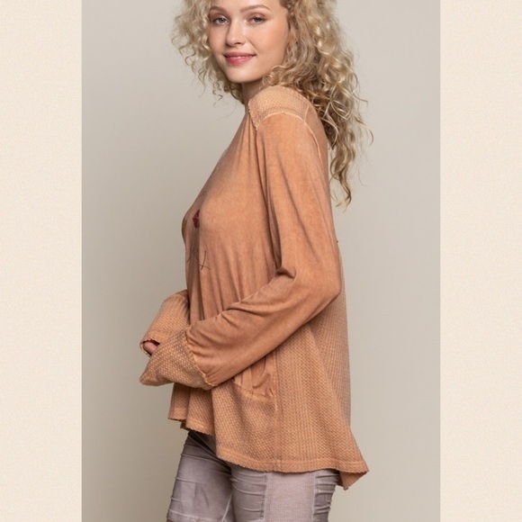 ‘gone 4 Brunch’ Graphic Soft Knit Top - Picture 6 of 15